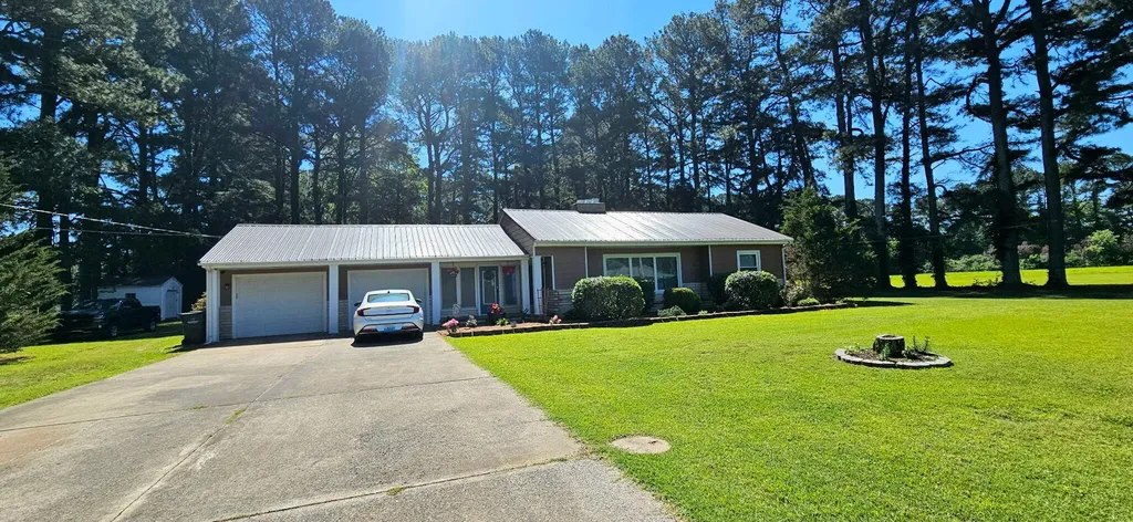 1560 Meacham Lane Paducah KY 42003