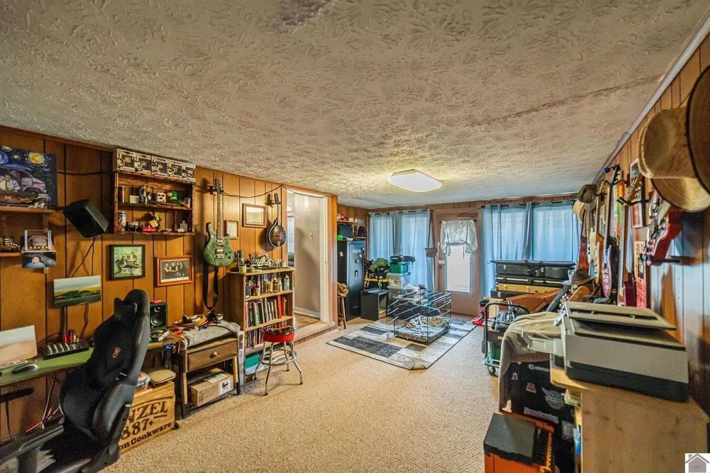 1560 Meacham Lane Paducah KY 42003