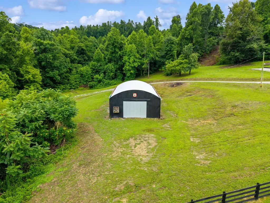 463 Amos Baker Road Mckee KY 40447