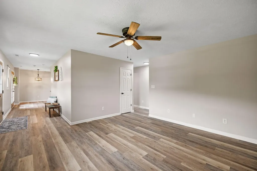 463 Amos Baker Road Mckee KY 40447