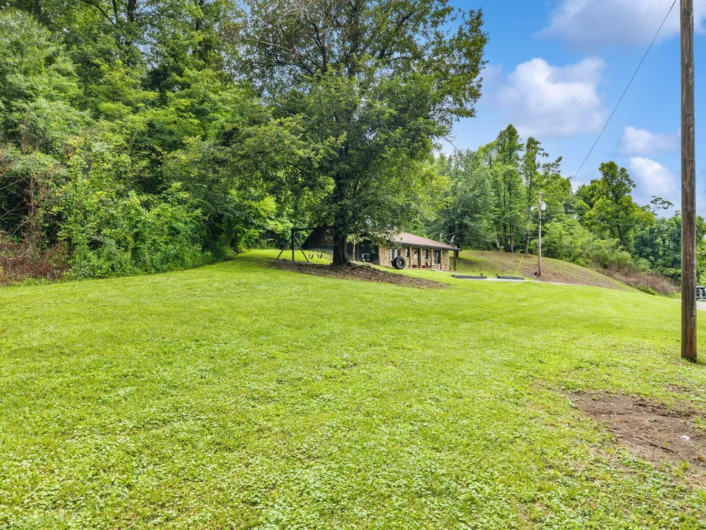 463 Amos Baker Road Mckee KY 40447
