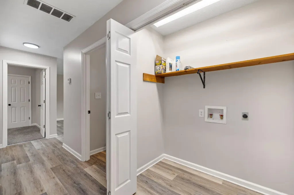 463 Amos Baker Road Mckee KY 40447