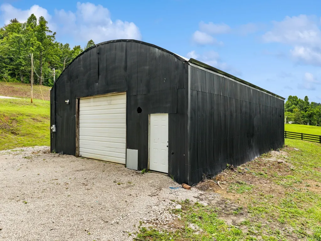 463 Amos Baker Road Mckee KY 40447