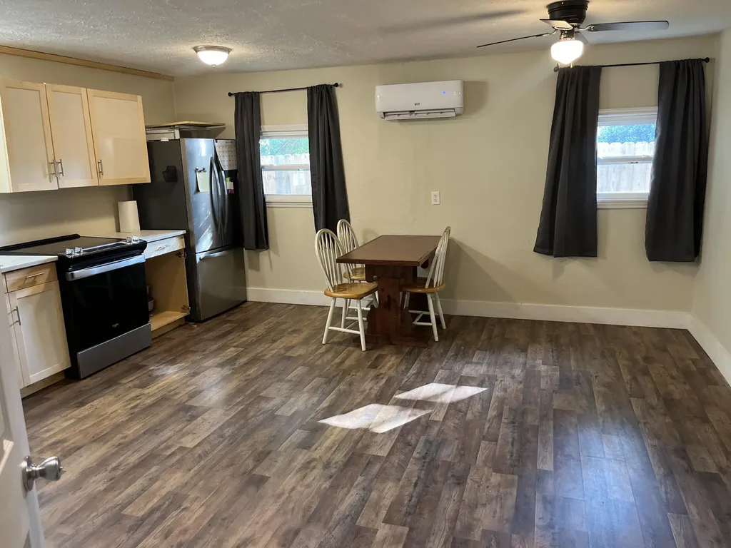 105 Brown Street Albany KY 42602