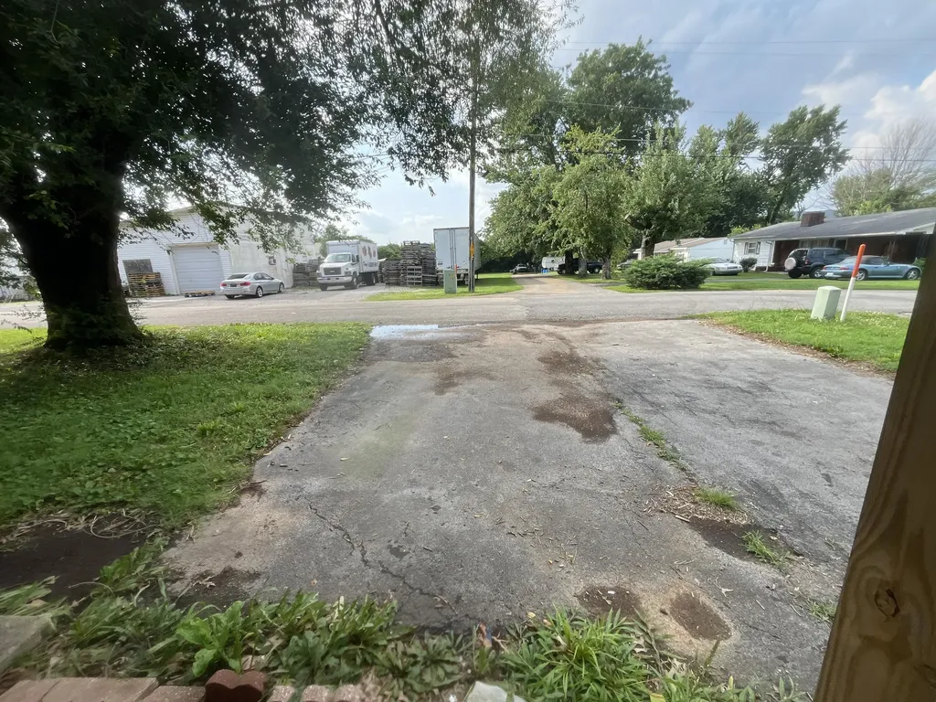 105 Brown Street Albany KY 42602