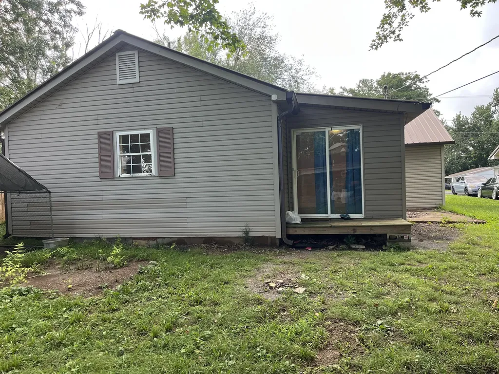 105 Brown Street Albany KY 42602