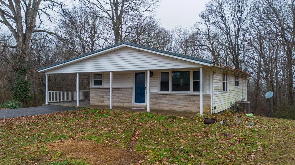 1675 Ridge Road Gilbertsville KY 42044