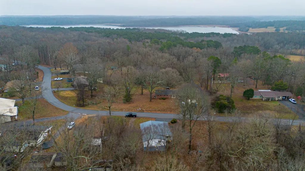 1675 Ridge Road Gilbertsville KY 42044