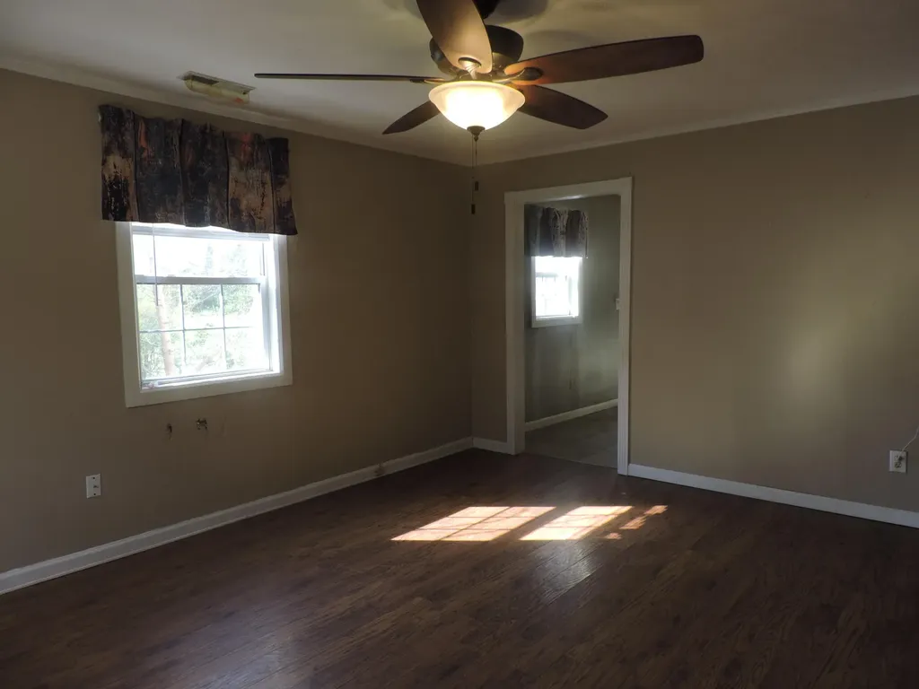 205 E 15th Street Benton KY 42025