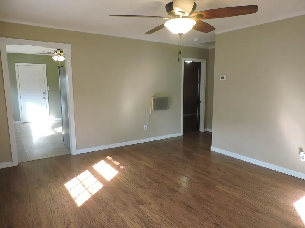 205 E 15th Street Benton KY 42025