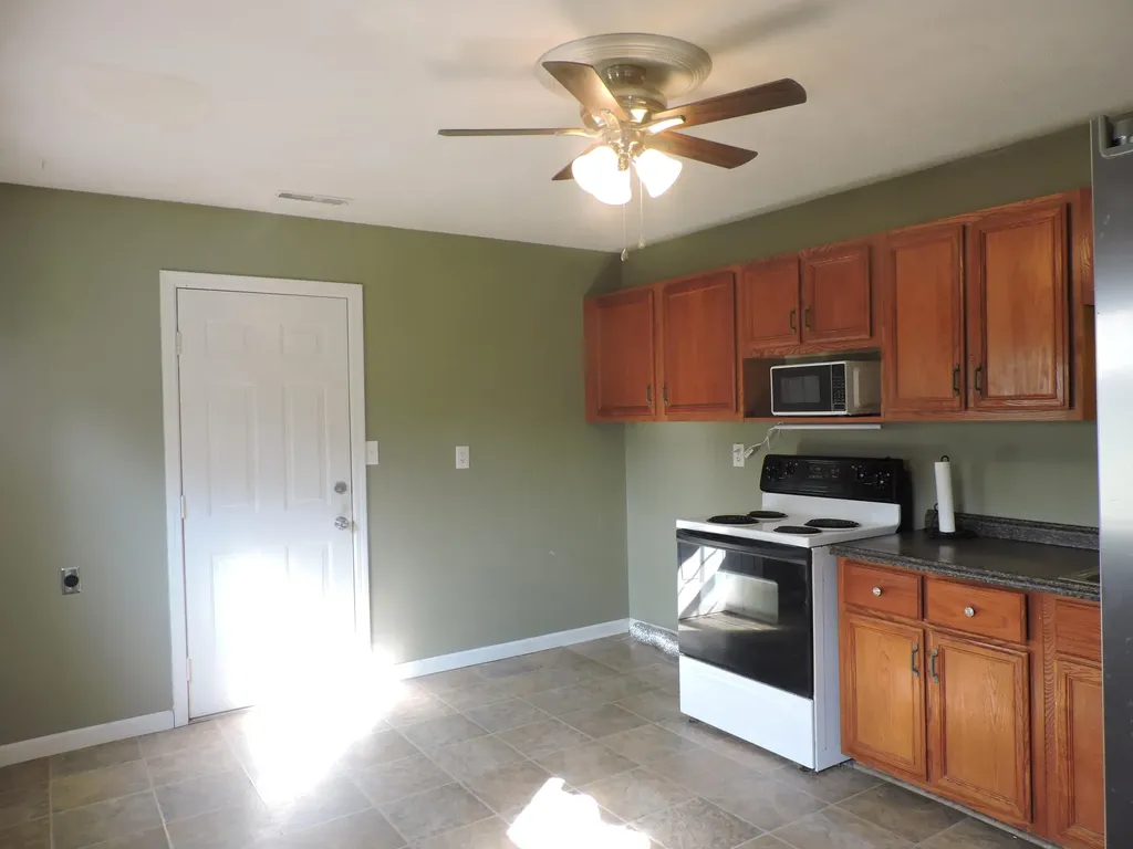 205 E 15th Street Benton KY 42025
