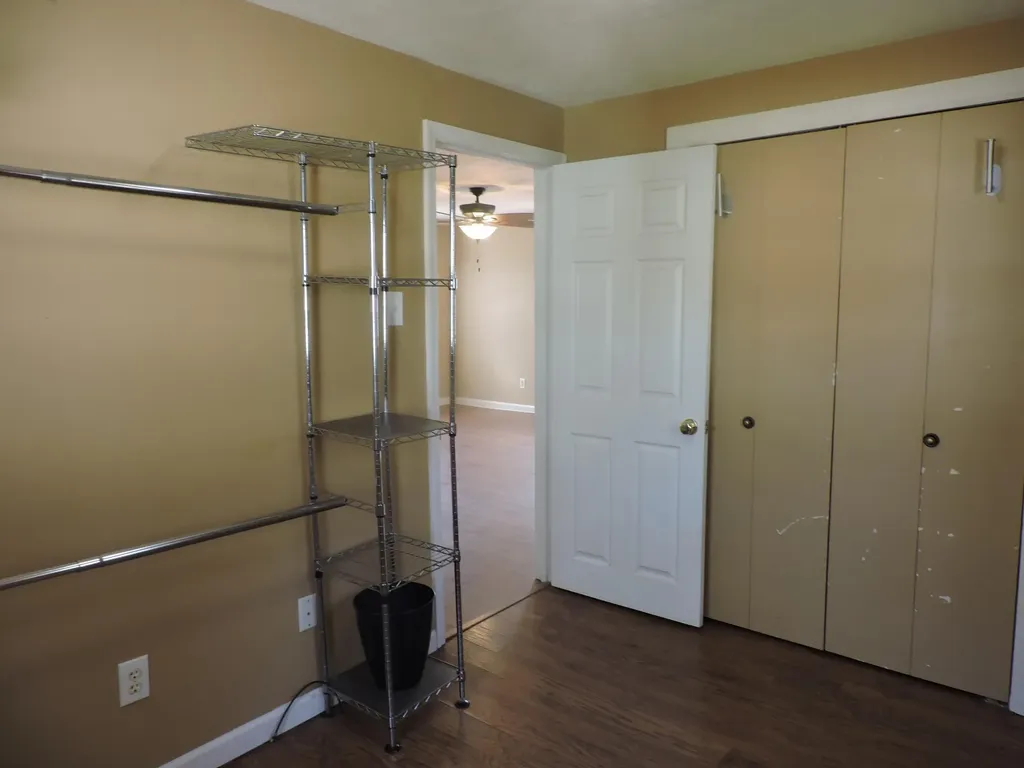 205 E 15th Street Benton KY 42025