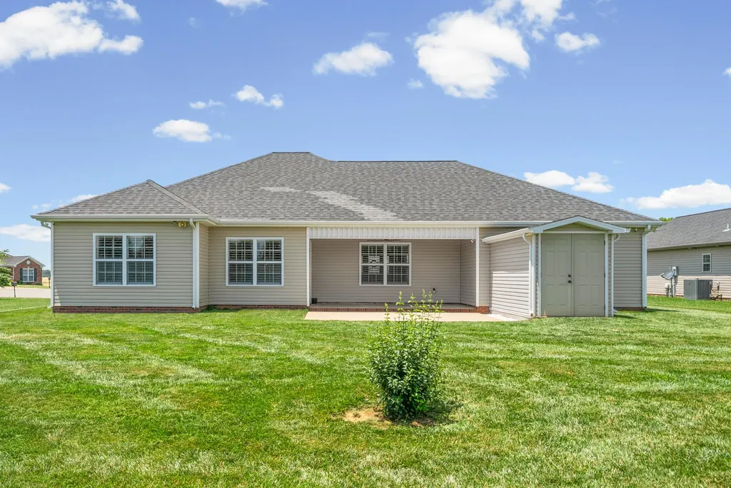 411 Yorkshire Way Hopkinsville KY 42240