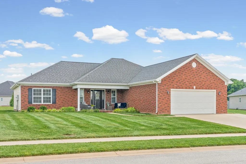 411 Yorkshire Way Hopkinsville KY 42240