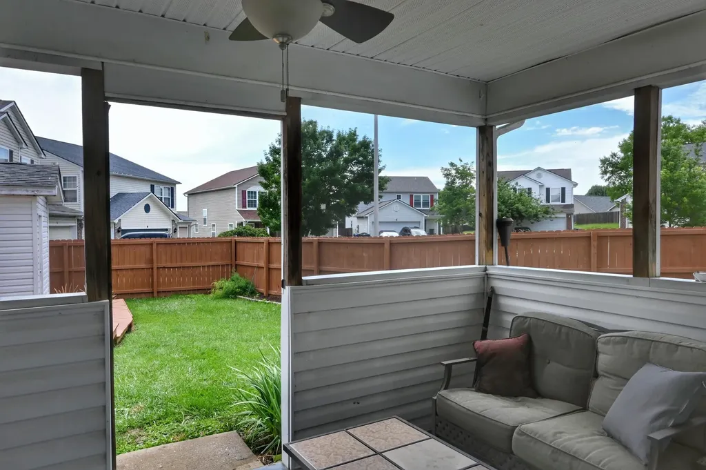2724 Trailwood Lane Lexington KY 40511