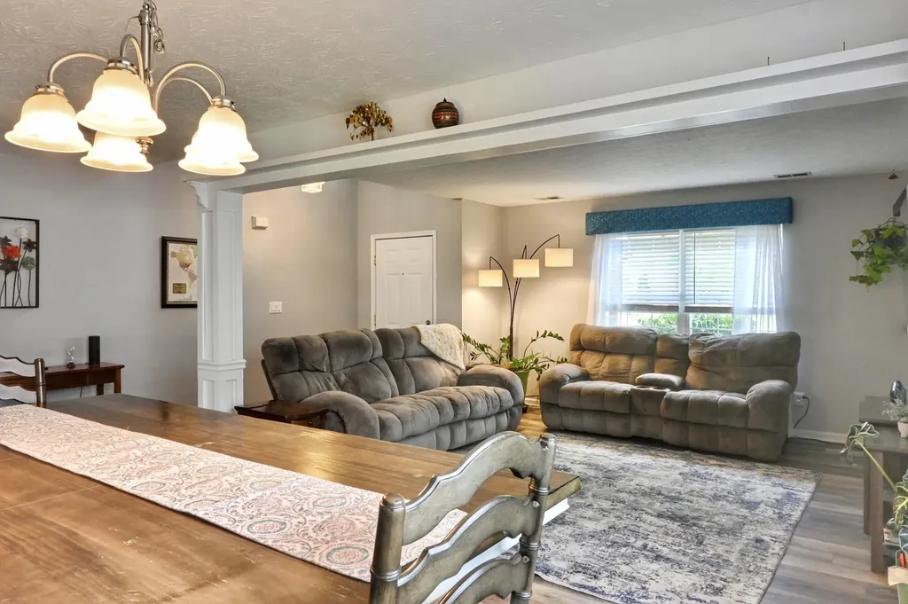 2724 Trailwood Lane Lexington KY 40511