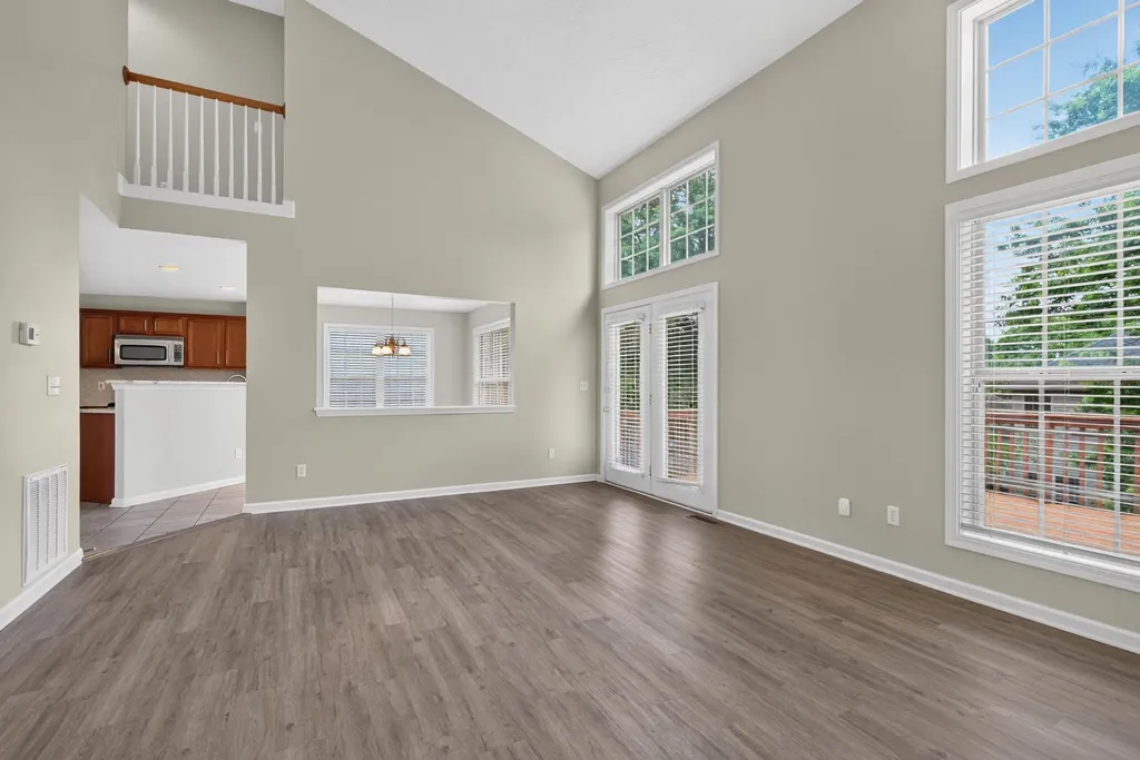 3132 Sandersville Road Lexington KY 40511