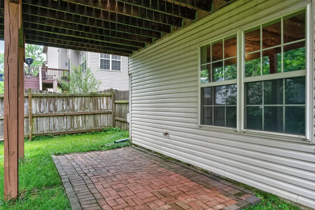 3132 Sandersville Road Lexington KY 40511
