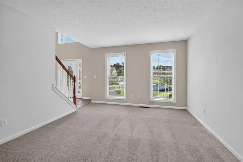 3132 Sandersville Road Lexington KY 40511