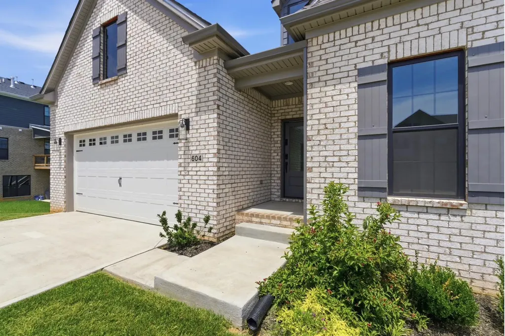 604 Sunny Landing Trail Lexington KY 40515