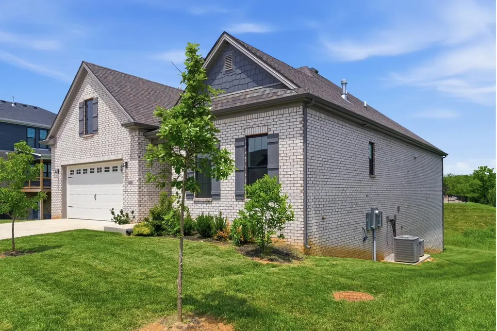 604 Sunny Landing Trail Lexington KY 40515