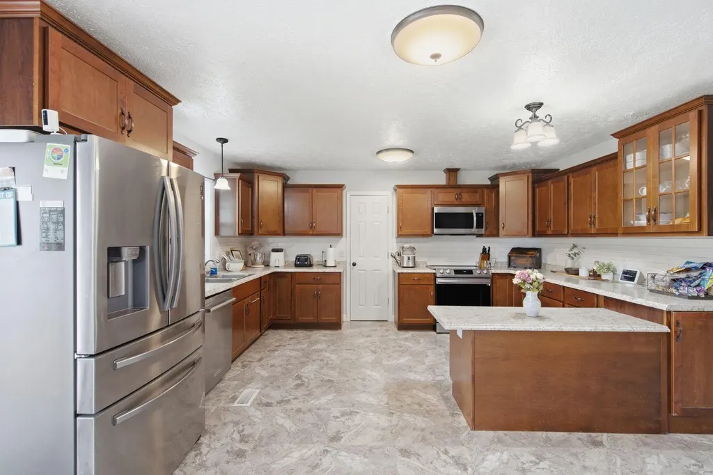 3965 Highway 127 Owenton KY 40359