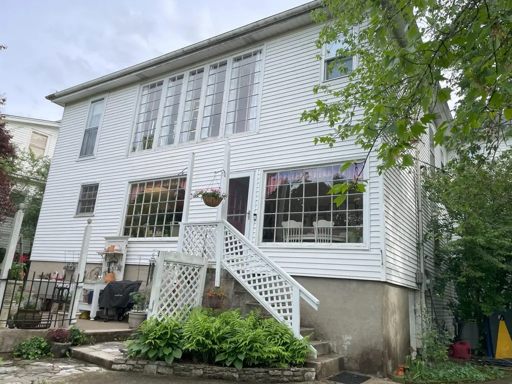 218 W Campbell Street Frankfort KY 40601