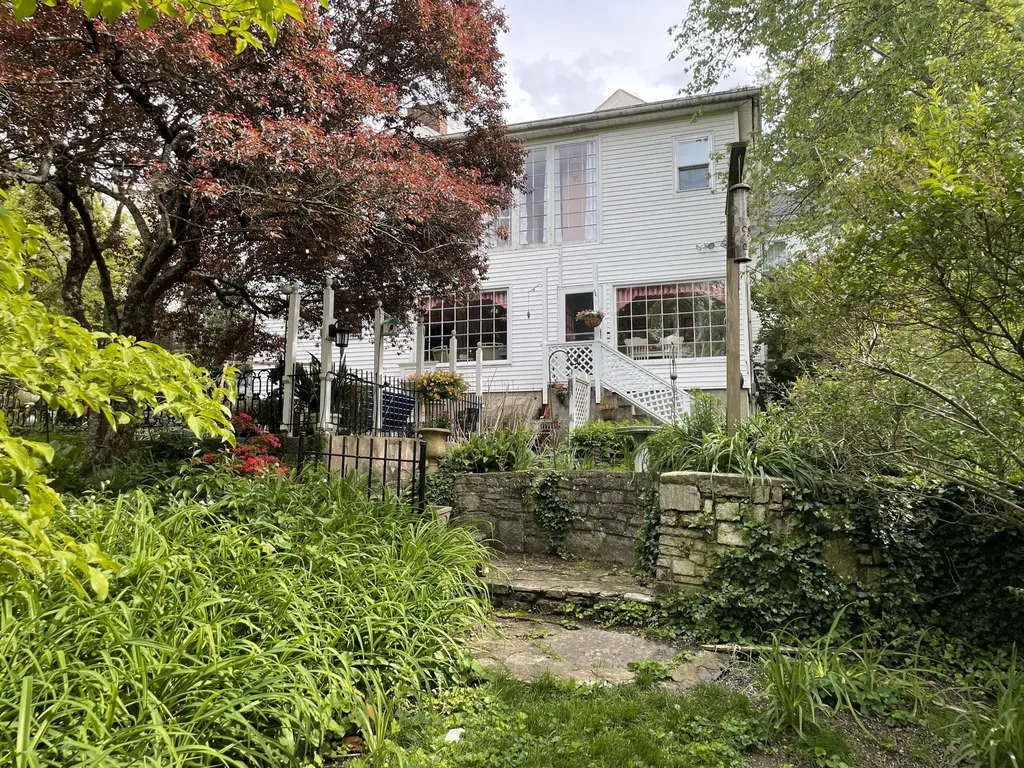 218 W Campbell Street Frankfort KY 40601