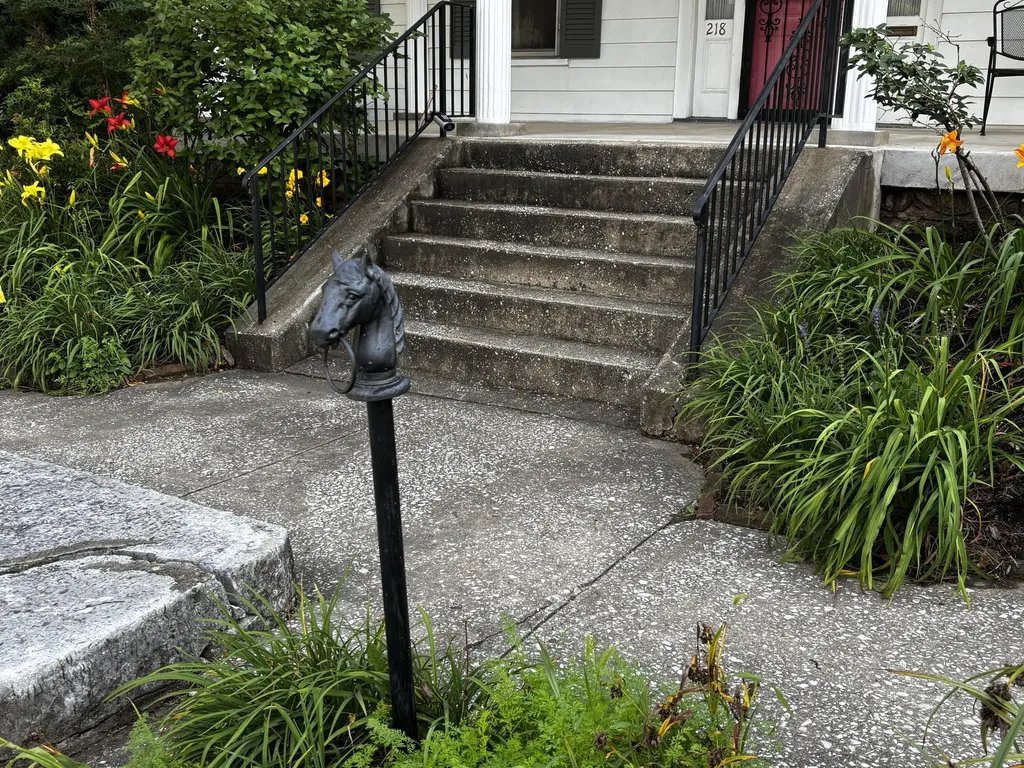 218 W Campbell Street Frankfort KY 40601