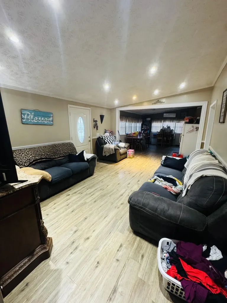 121 Black Creek Road Clay City KY 40312