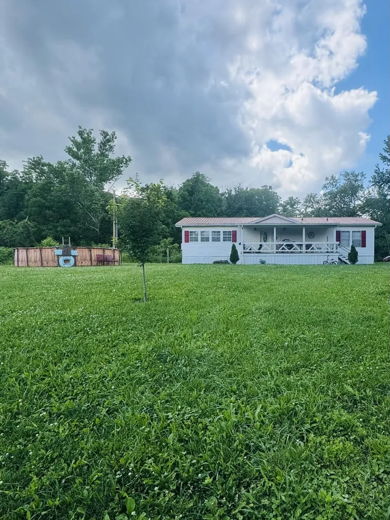 121 Black Creek Road Clay City KY 40312