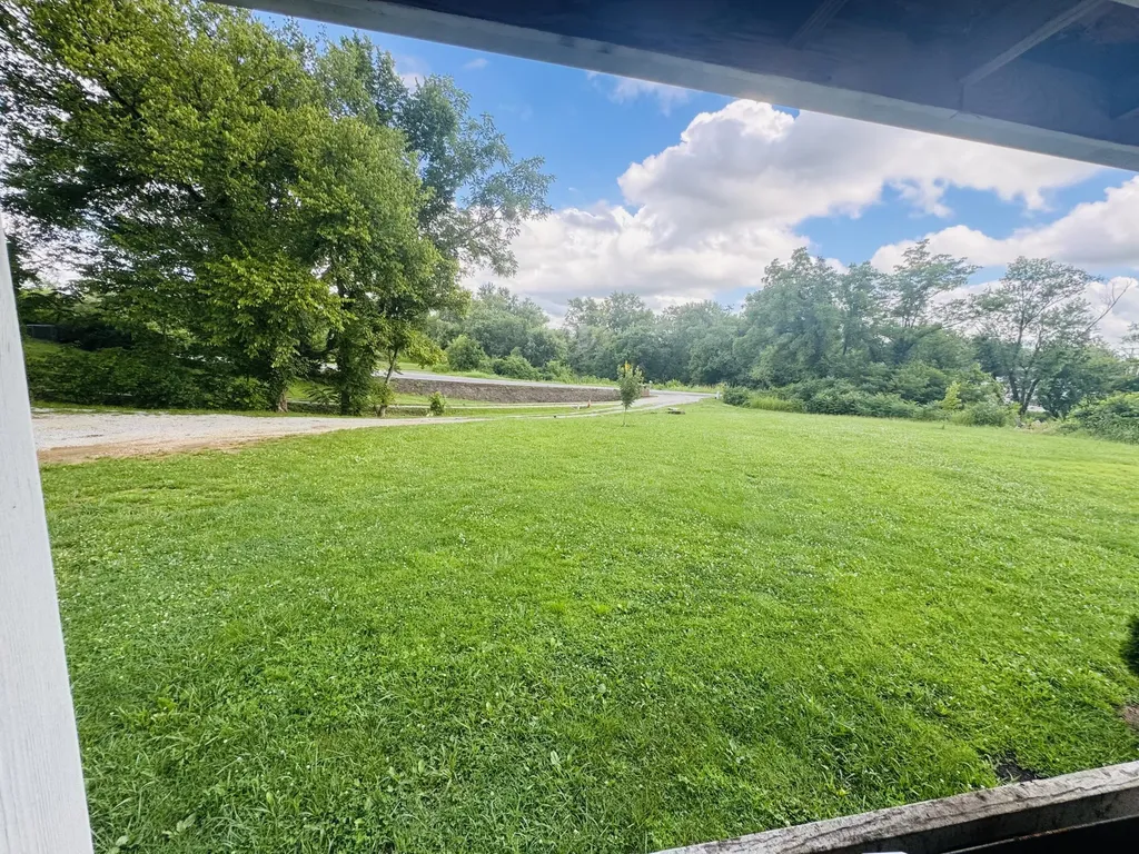121 Black Creek Road Clay City KY 40312