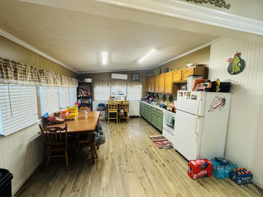 121 Black Creek Road Clay City KY 40312