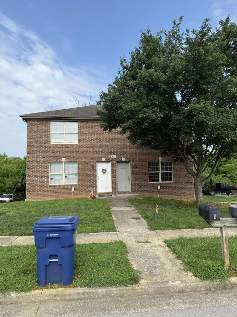 812 Ridgewood Drive Berea KY 40403