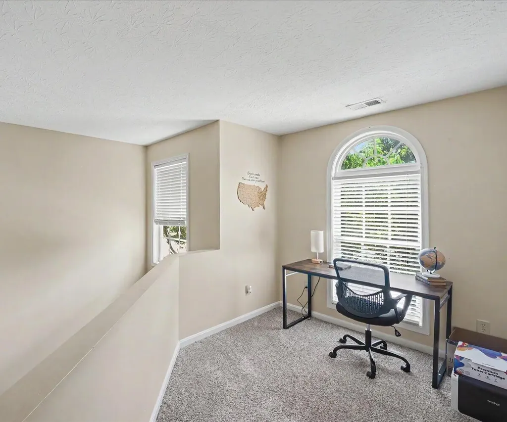 3124 Roundway Down Lane Lexington KY 40509