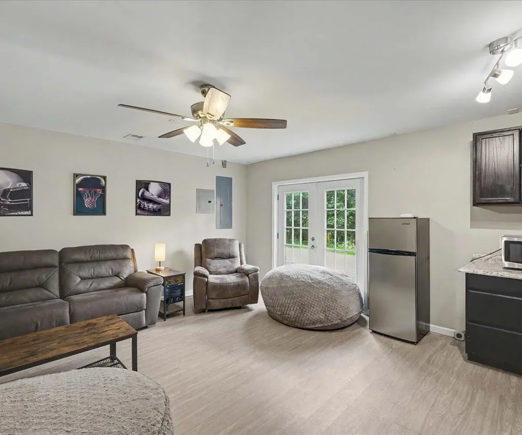 3124 Roundway Down Lane Lexington KY 40509