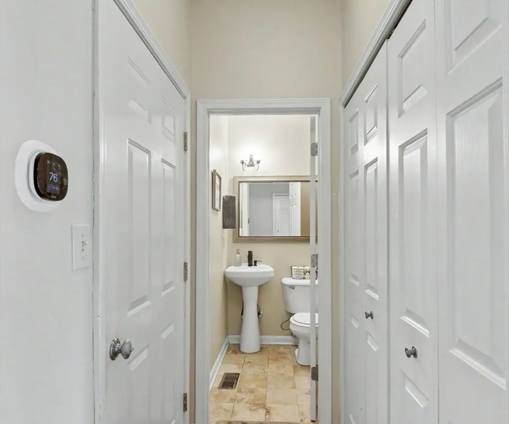 3124 Roundway Down Lane Lexington KY 40509