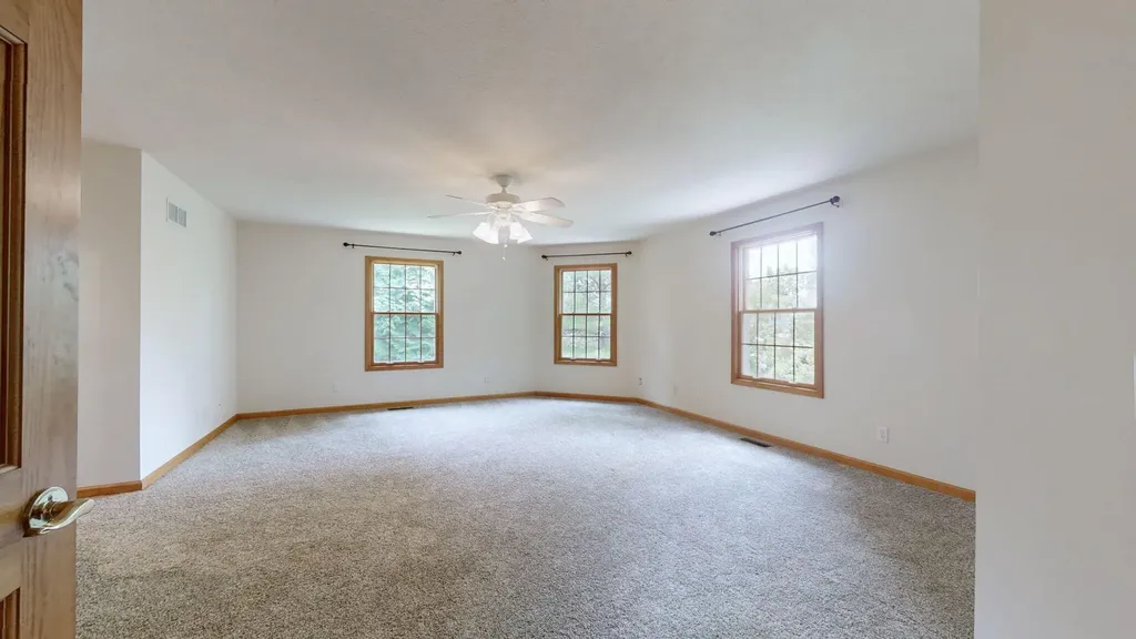 839 Summit Point Cadiz KY 42211