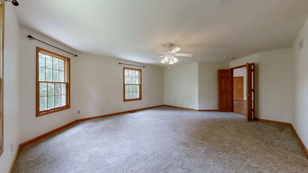 839 Summit Point Cadiz KY 42211