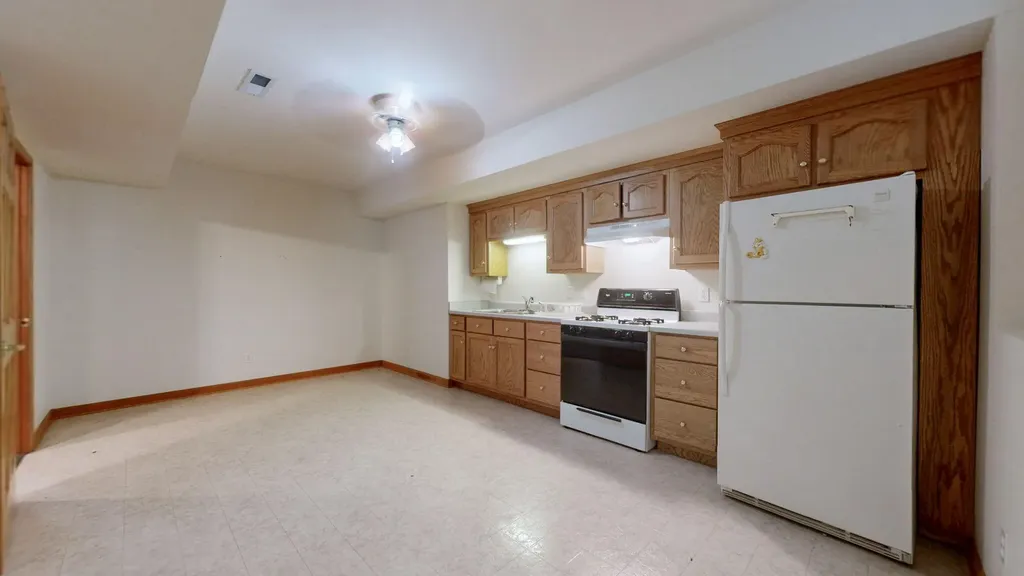 839 Summit Point Cadiz KY 42211