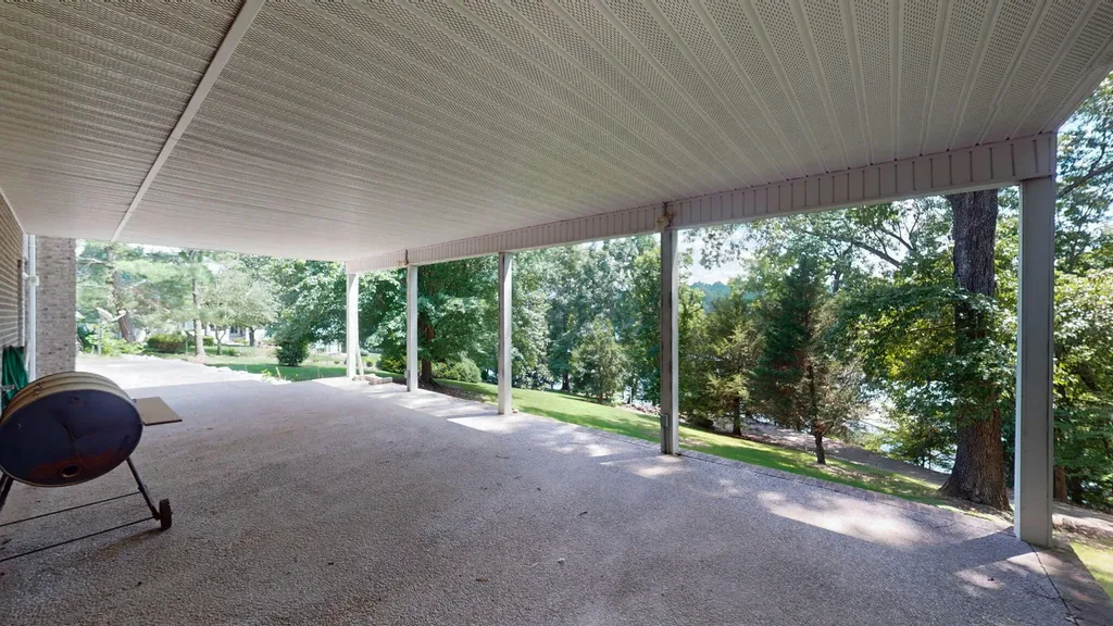 839 Summit Point Cadiz KY 42211