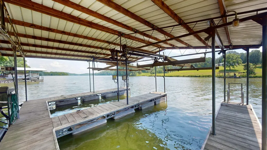 839 Summit Point Cadiz KY 42211