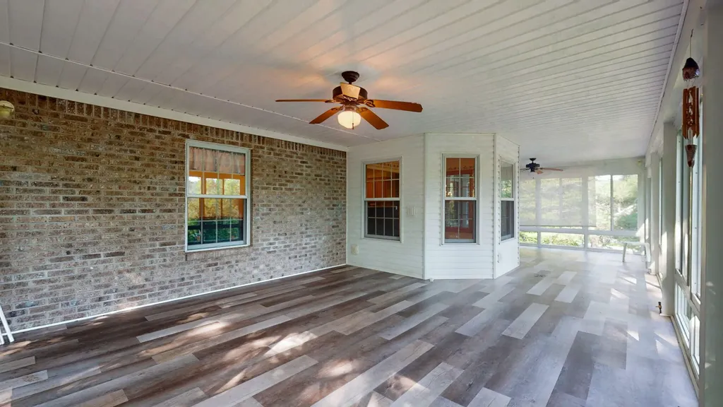 839 Summit Point Cadiz KY 42211