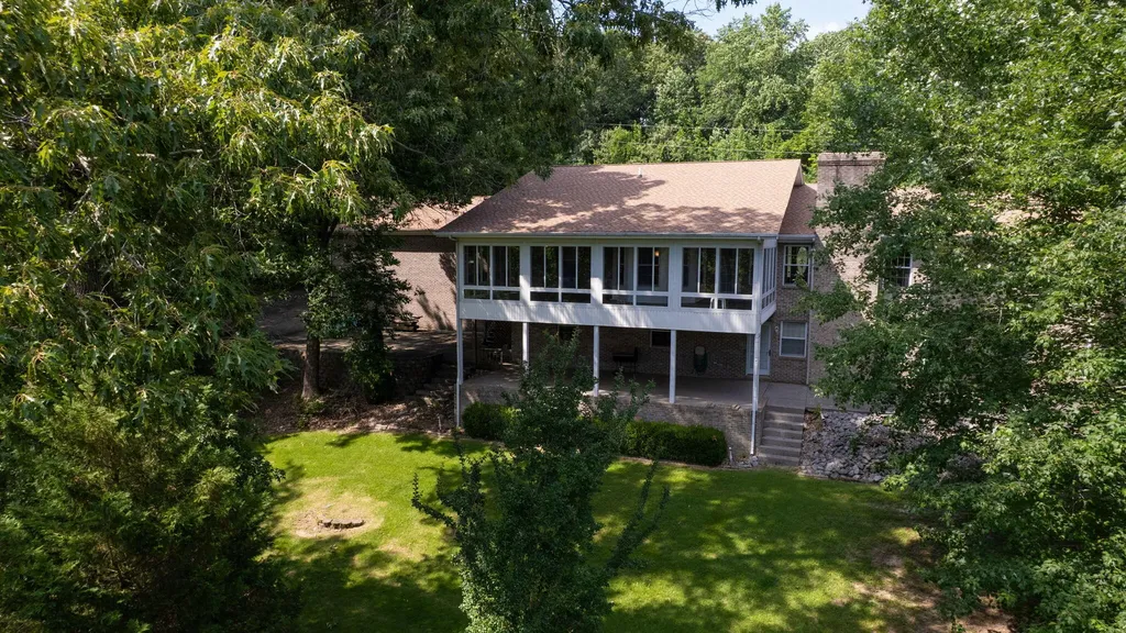 839 Summit Point Cadiz KY 42211