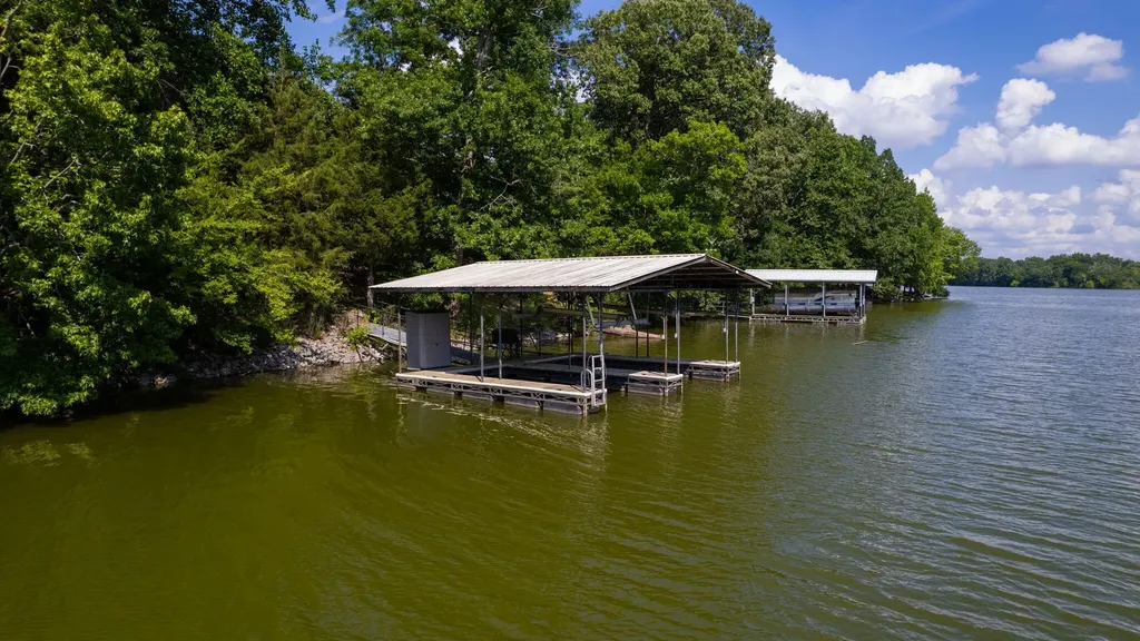 839 Summit Point Cadiz KY 42211