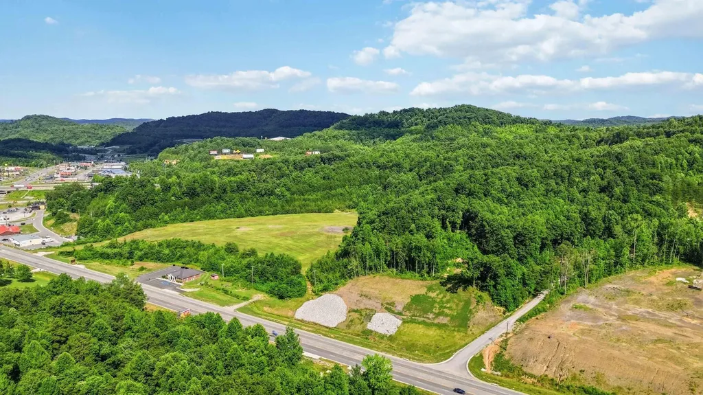 0000 Cumberland Falls Highway Corbin KY 40701