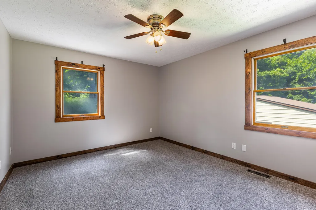 1417 North Bend Road Hebron KY 41048