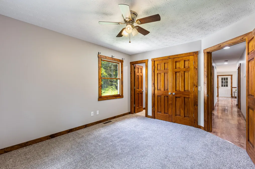 1417 North Bend Road Hebron KY 41048