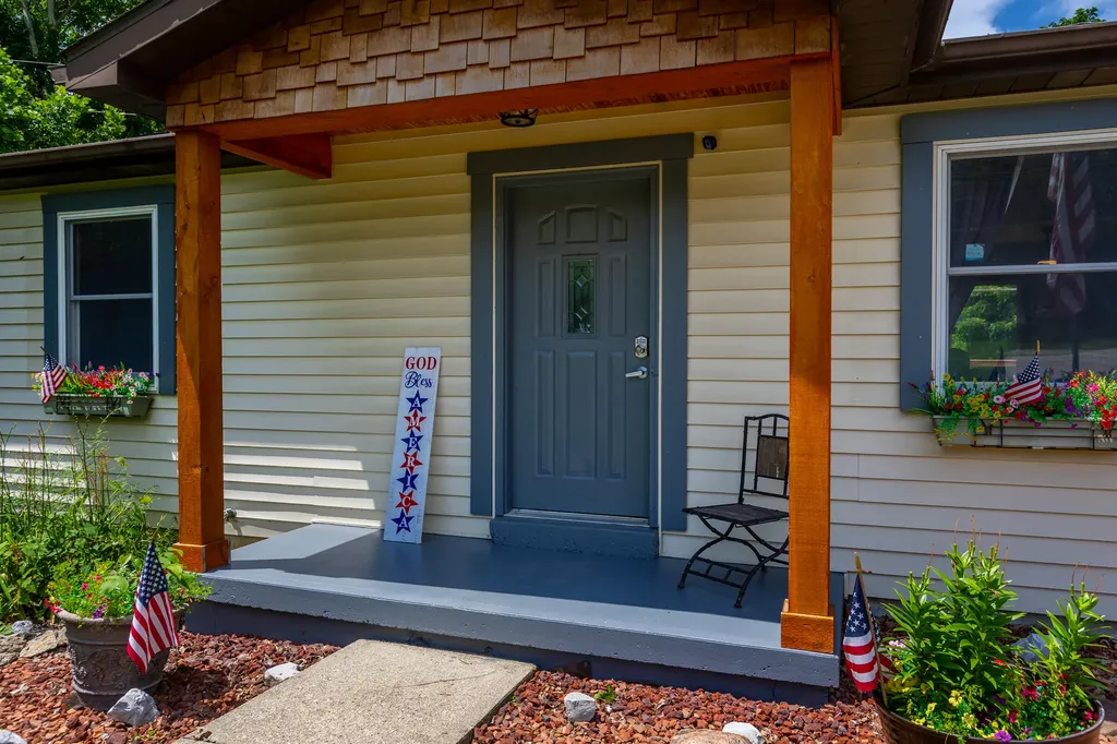 1417 North Bend Road Hebron KY 41048