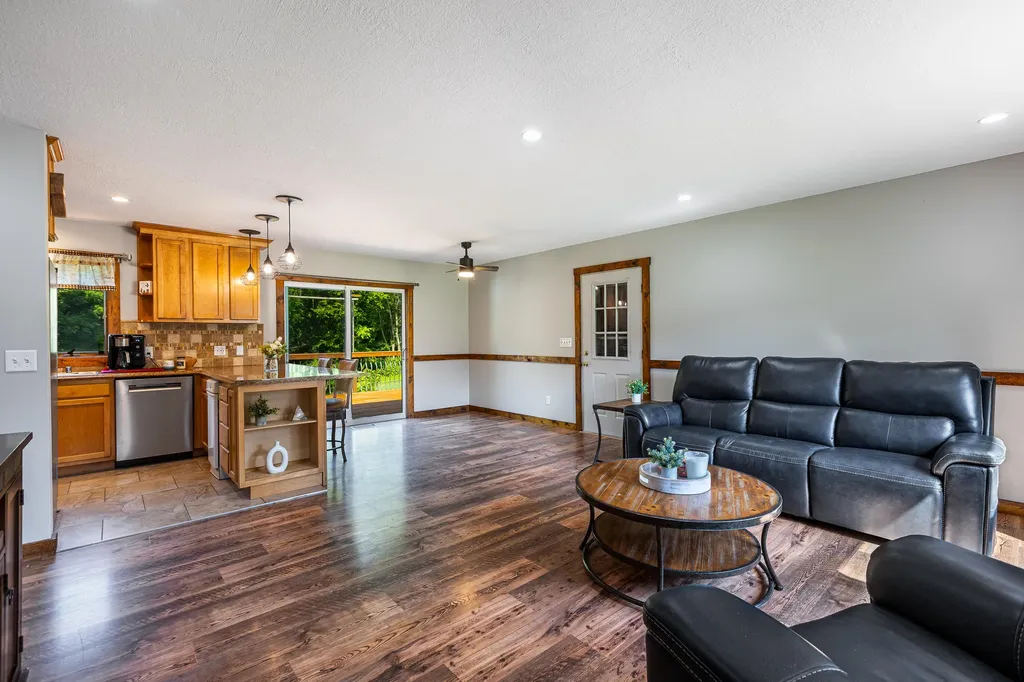 1417 North Bend Road Hebron KY 41048